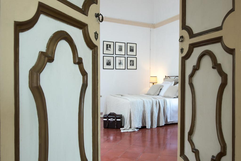 Castello Di Casamassella Bed & Breakfast Ngoại thất bức ảnh